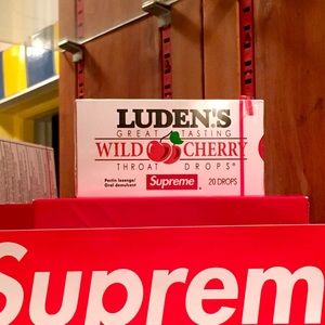 Supreme Ludens cough drops